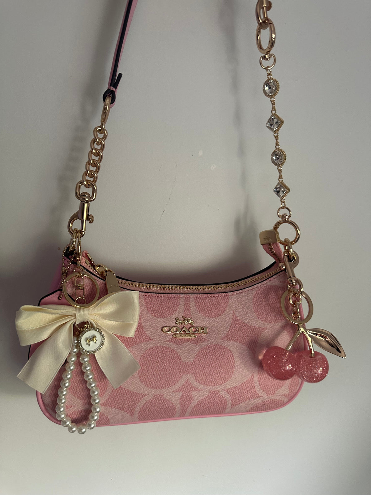 Teri Pretty in Pink Shoulder bag