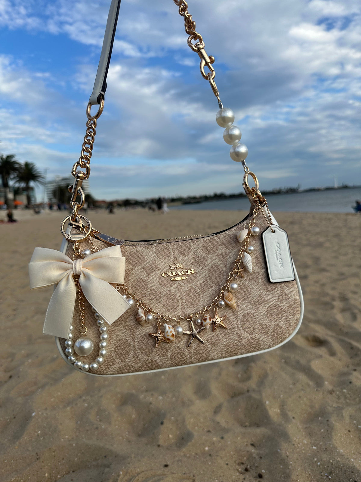 White Beige  Teri Coach Shoulder Handbag