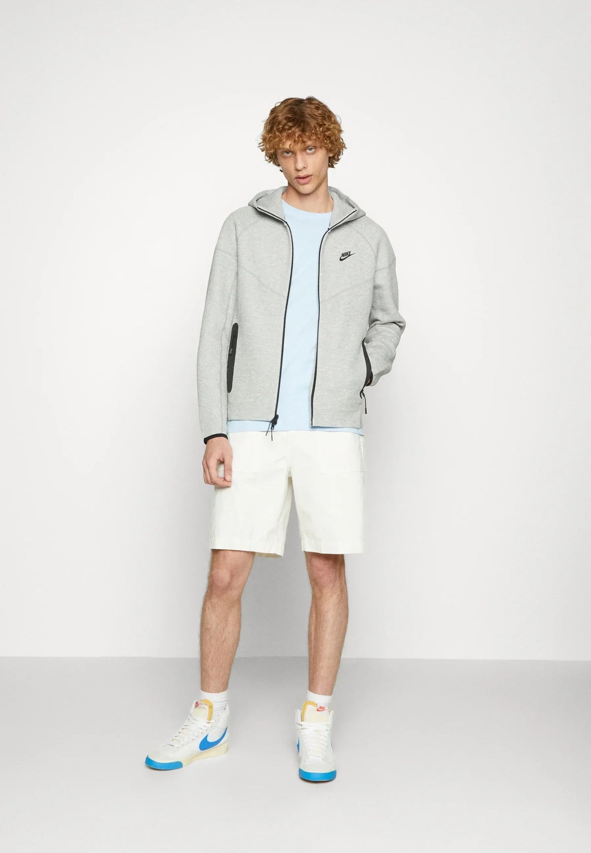 Nike Nouveau Tech Fleece Zippé Gris