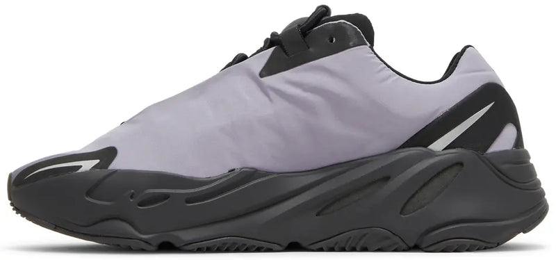 Yeezy Boost 700 MNVN Geode